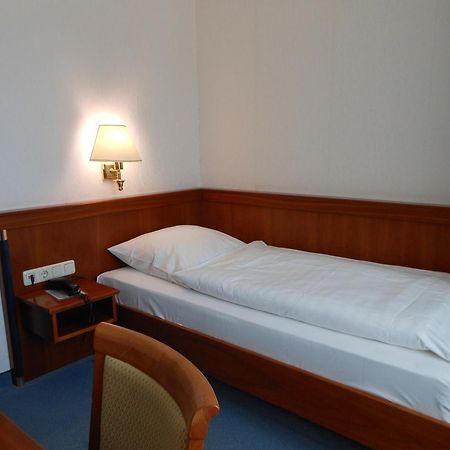 Hotel Pfeffermuehle Borchen Zewnętrze zdjęcie